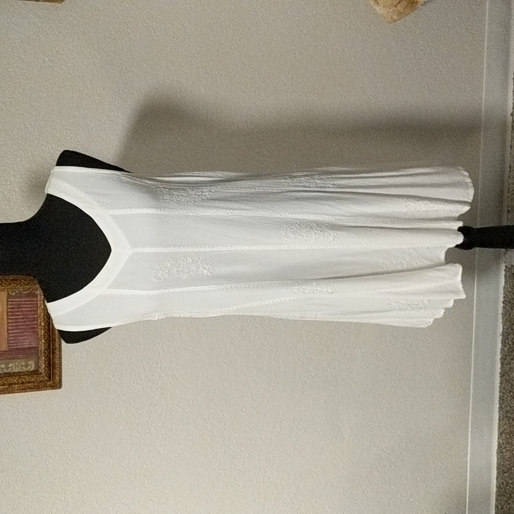 KIRAT dress like new